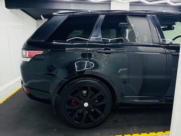 Used Land Rover Range Rover Sport 2015 for sale - 75552313: Photo 13