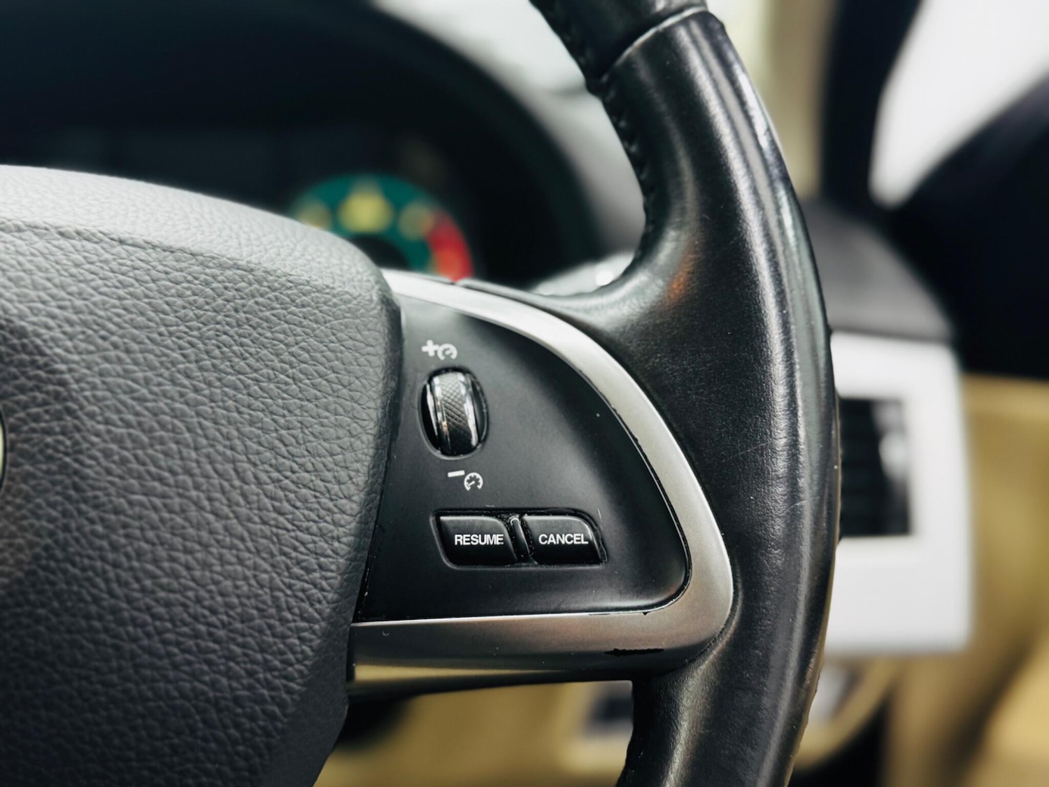 Used Jaguar XF 2013 for sale - 77253935: Photo 16