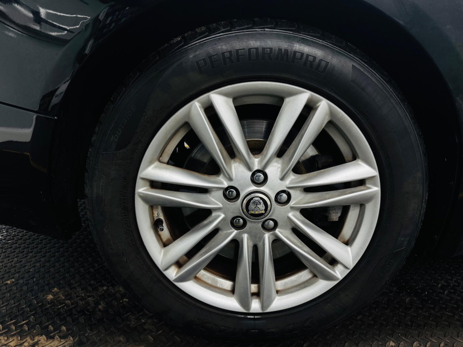 Used Jaguar XF 2013 for sale - 77253935: Photo 28