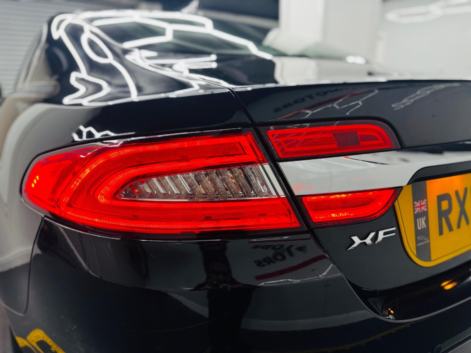 Used Jaguar XF 2013 for sale - 77253935: Photo 32