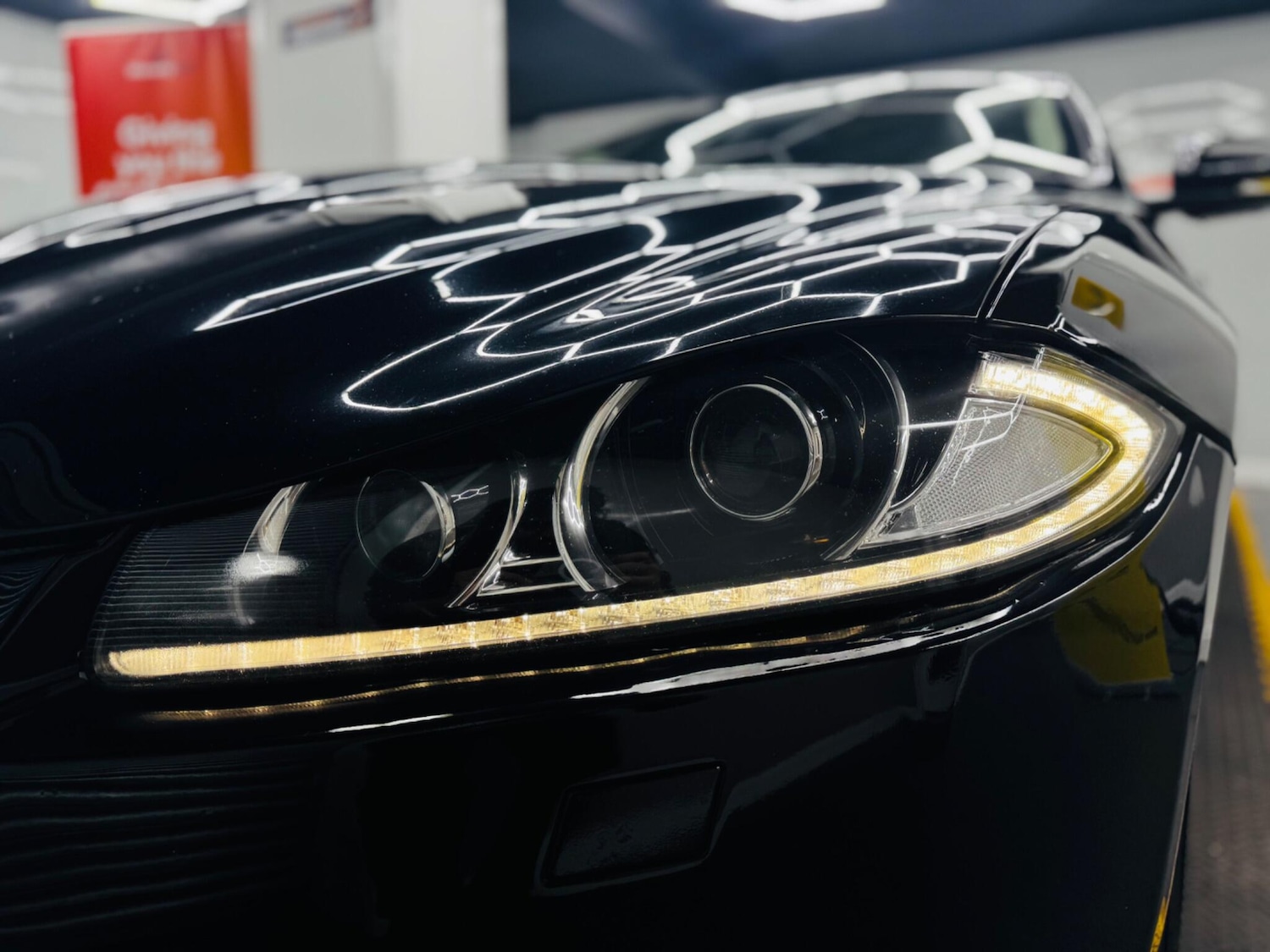 Used Jaguar XF 2013 for sale - 77253935: Photo 34