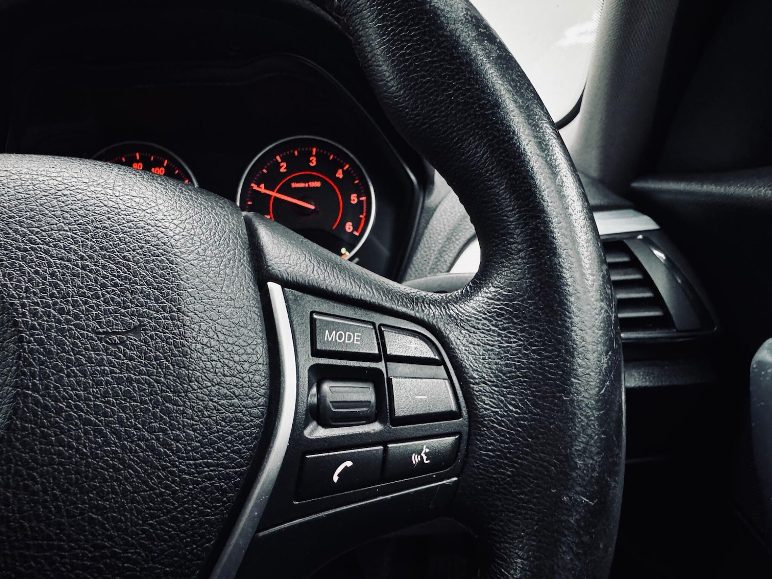 Used BMW 1 Series 2015 for sale - 76377356: Photo 47