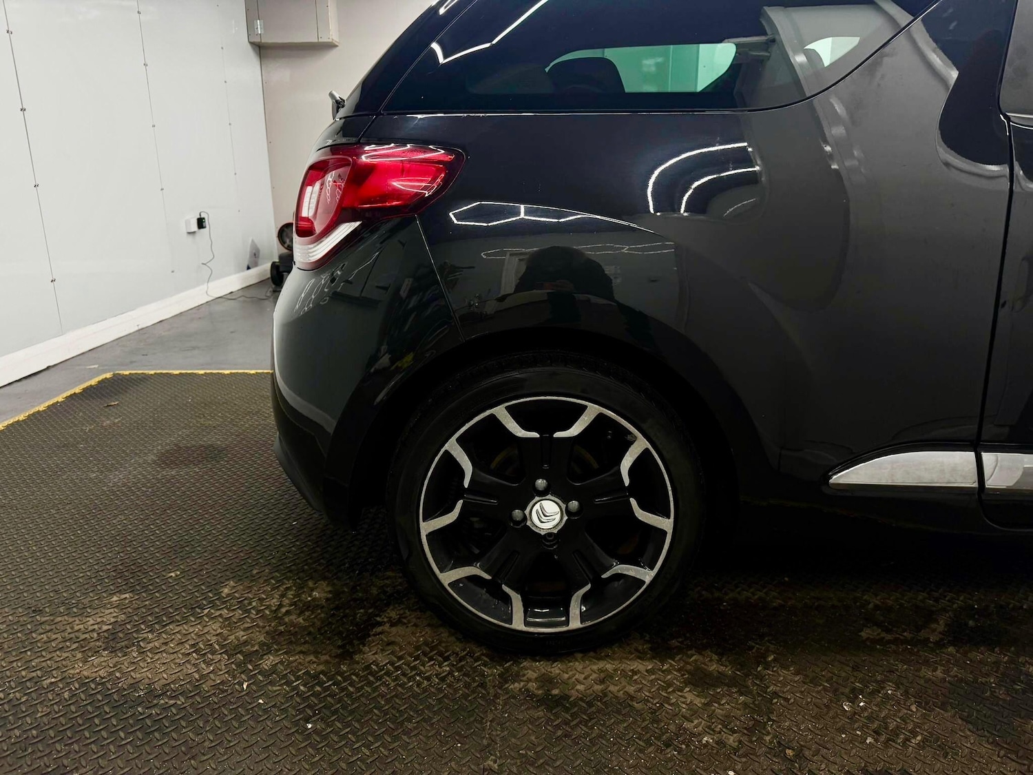 Used Citroen DS3 2012 for sale - 77144188: Photo 18