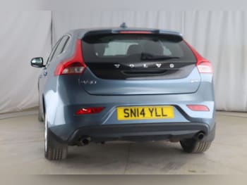 Used Volvo V40 2014 for sale - 77130633: Photo