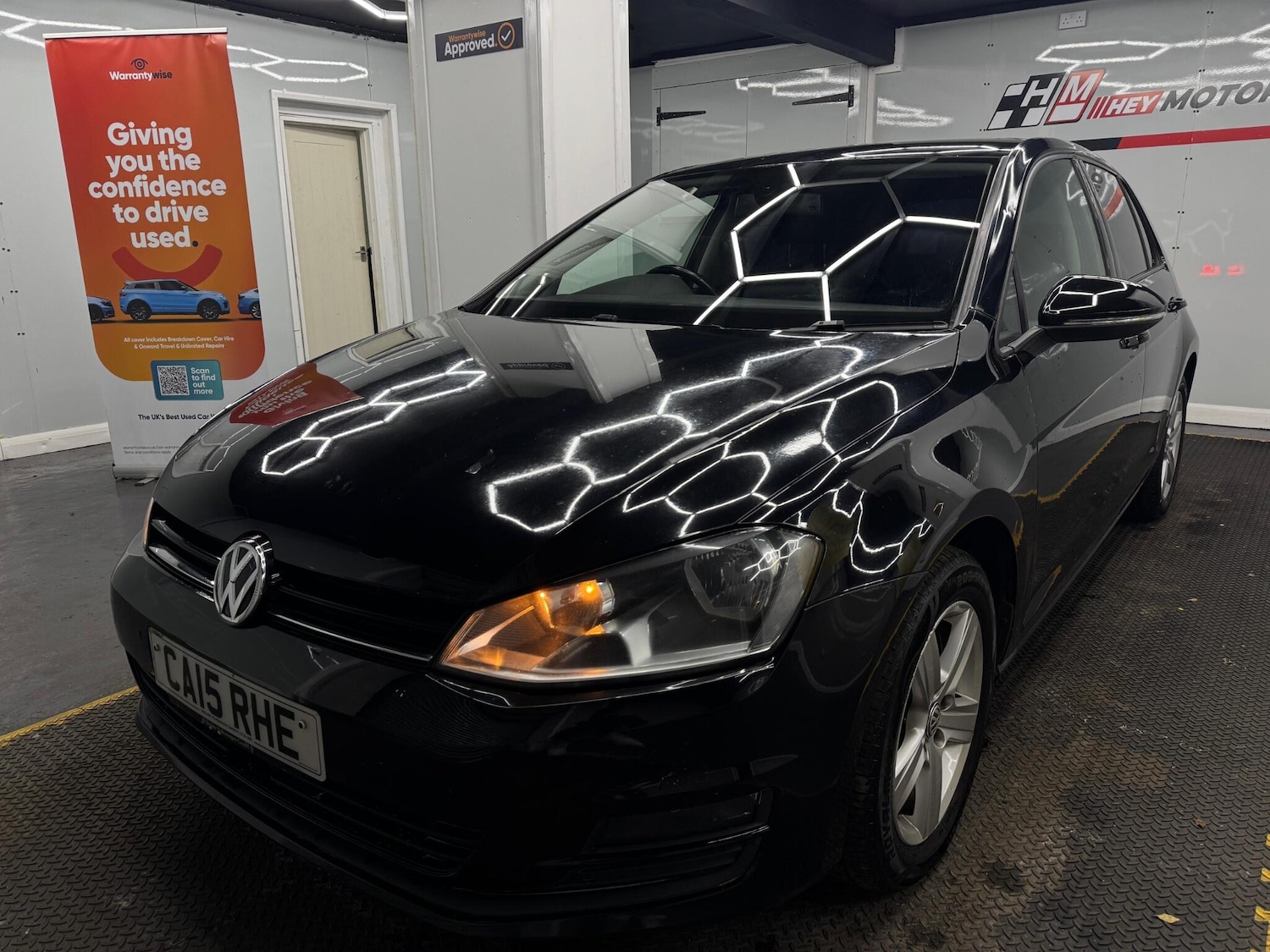 Used Volkswagen Golf 2015 for sale - 77081759: Photo 17