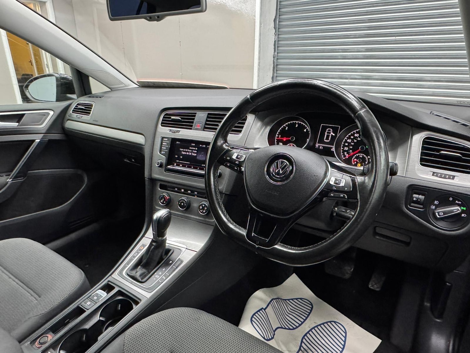 Used Volkswagen Golf 2015 for sale - 77081759: Photo 26