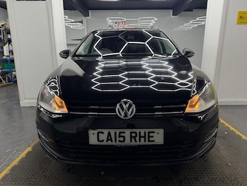 Used Volkswagen Golf 2015 for sale - 77081759: Photo