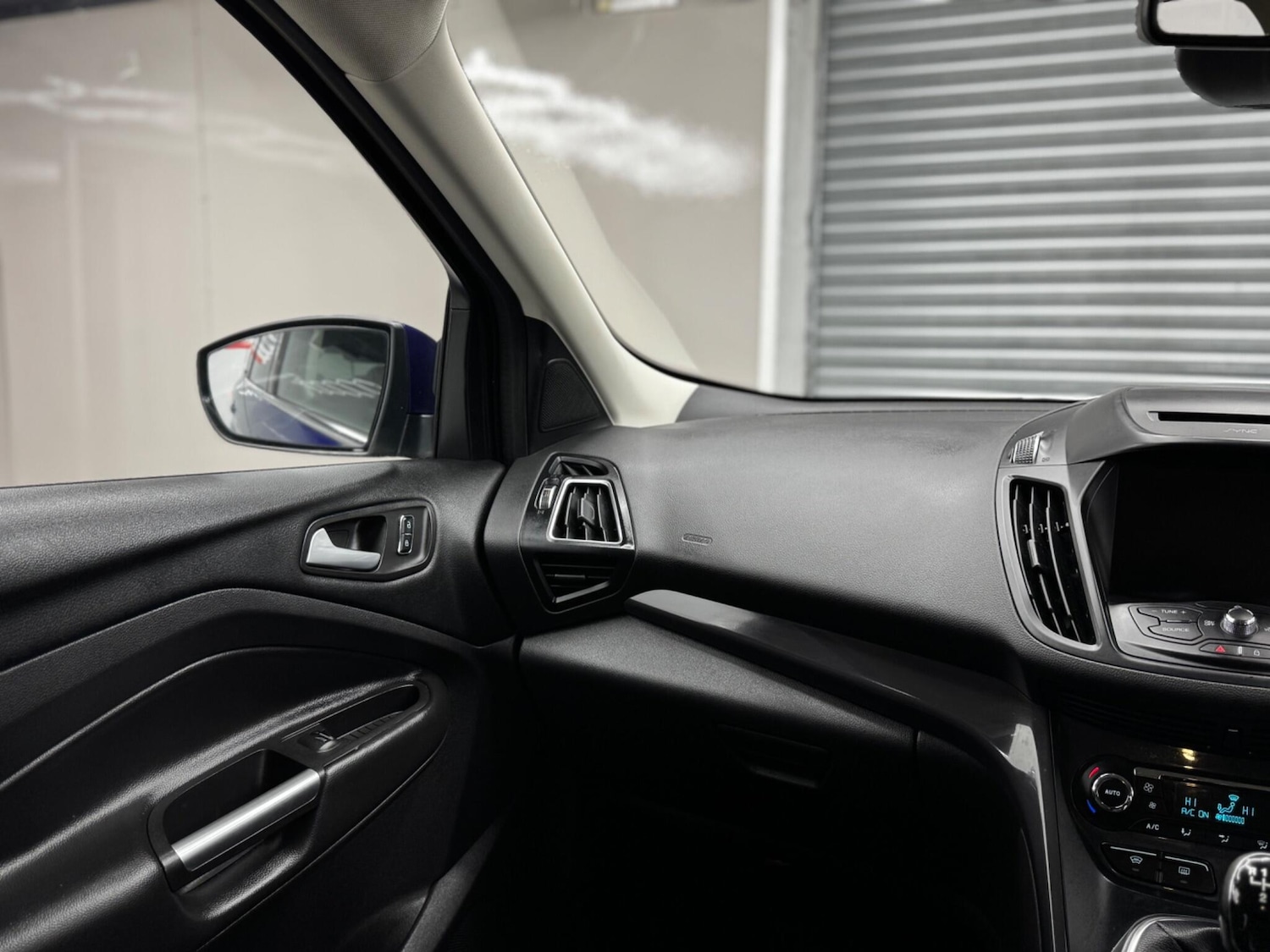 Used Ford Kuga 2016 for sale - 76371524: Photo 32