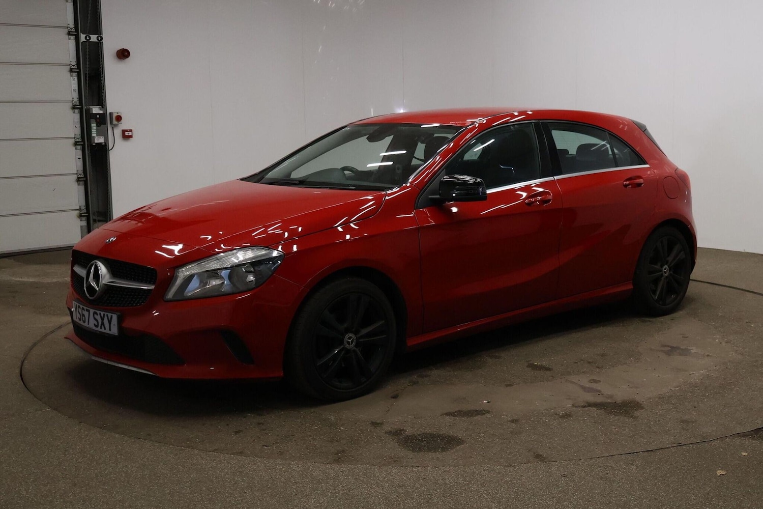 Used Mercedes-Benz A-Class 2017 for sale - 77131621: Photo 5