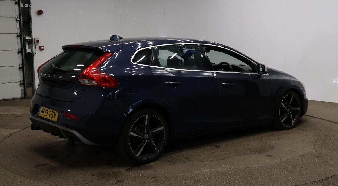 Used Volvo V40 2013 for sale - 77074222: Photo 5