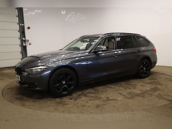 Used BMW 3 Series 2015 for sale - 76151528: Photo