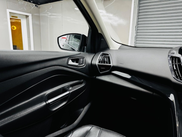 Used Ford Kuga 2014 for sale - 76200824: Photo 35