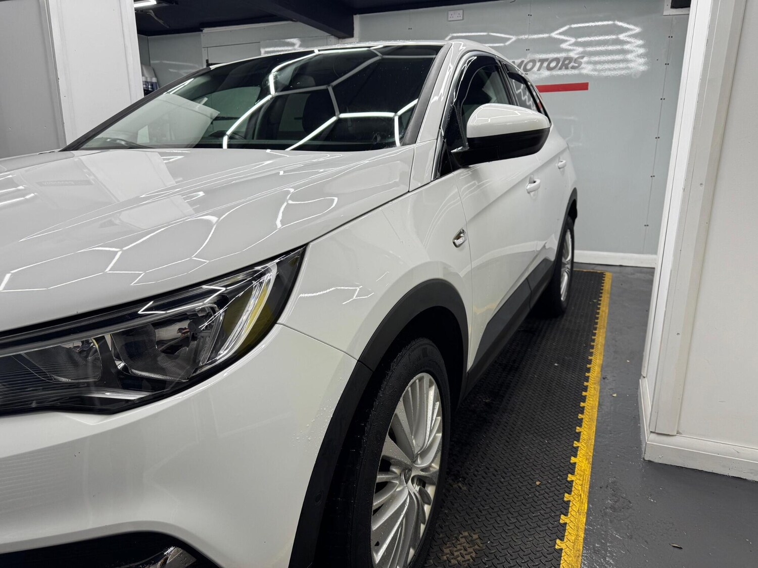 Used Vauxhall Grandland X 2018 for sale - 76360199: Photo 18