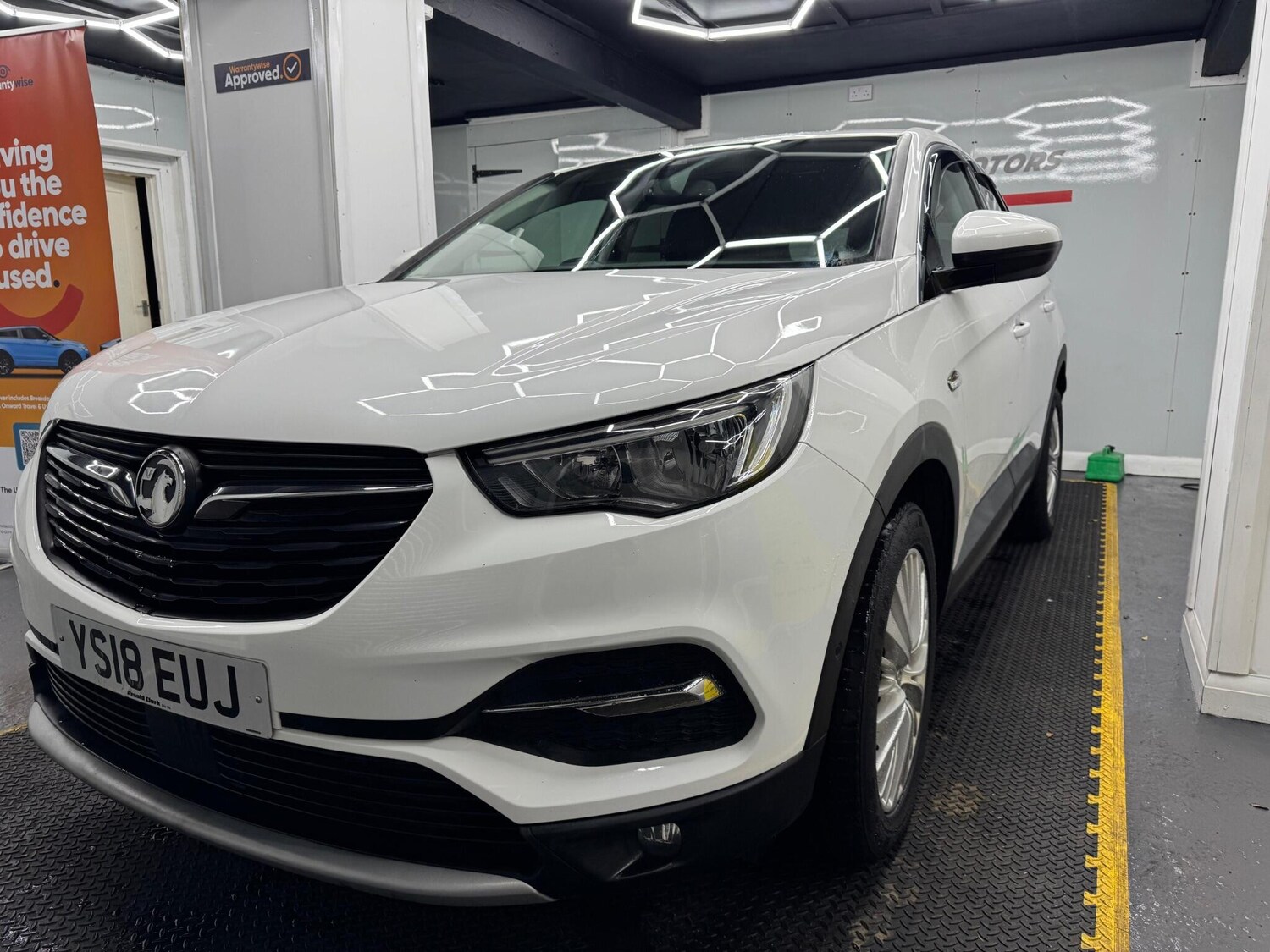 Used Vauxhall Grandland X 2018 for sale - 76360199: Photo 19