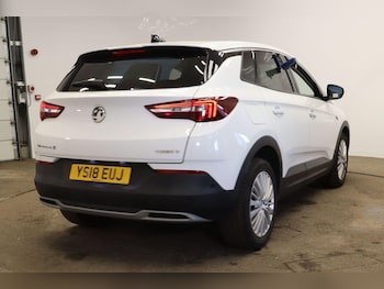 Used Vauxhall Grandland X 2018 for sale - 76360199: Photo
