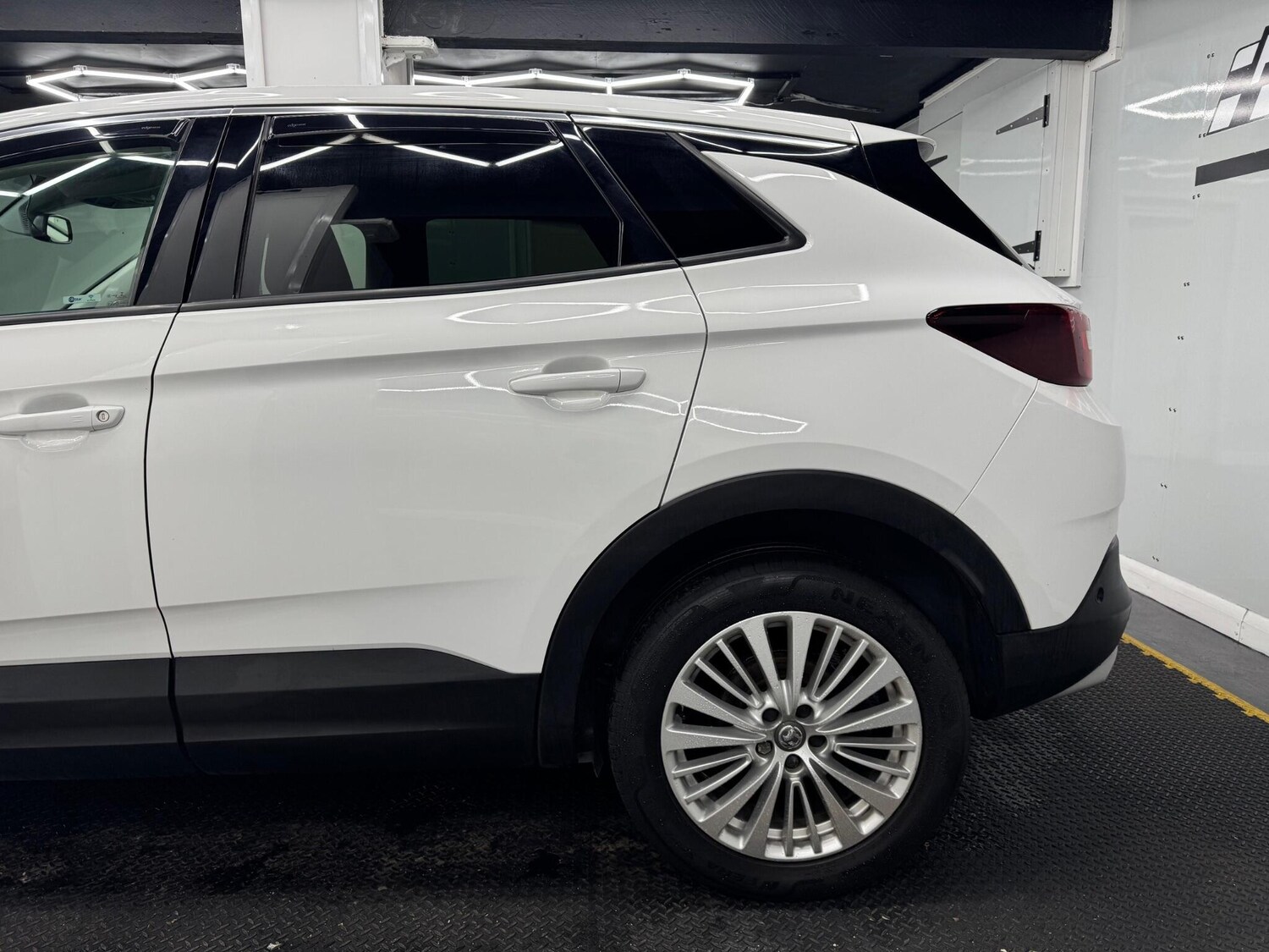 Used Vauxhall Grandland X 2018 for sale - 76360199: Photo 56