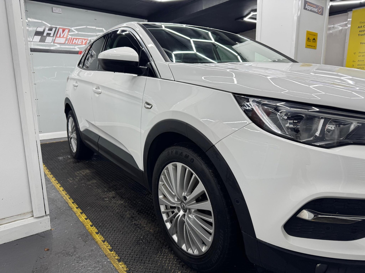 Used Vauxhall Grandland X 2018 for sale - 76360199: Photo 8
