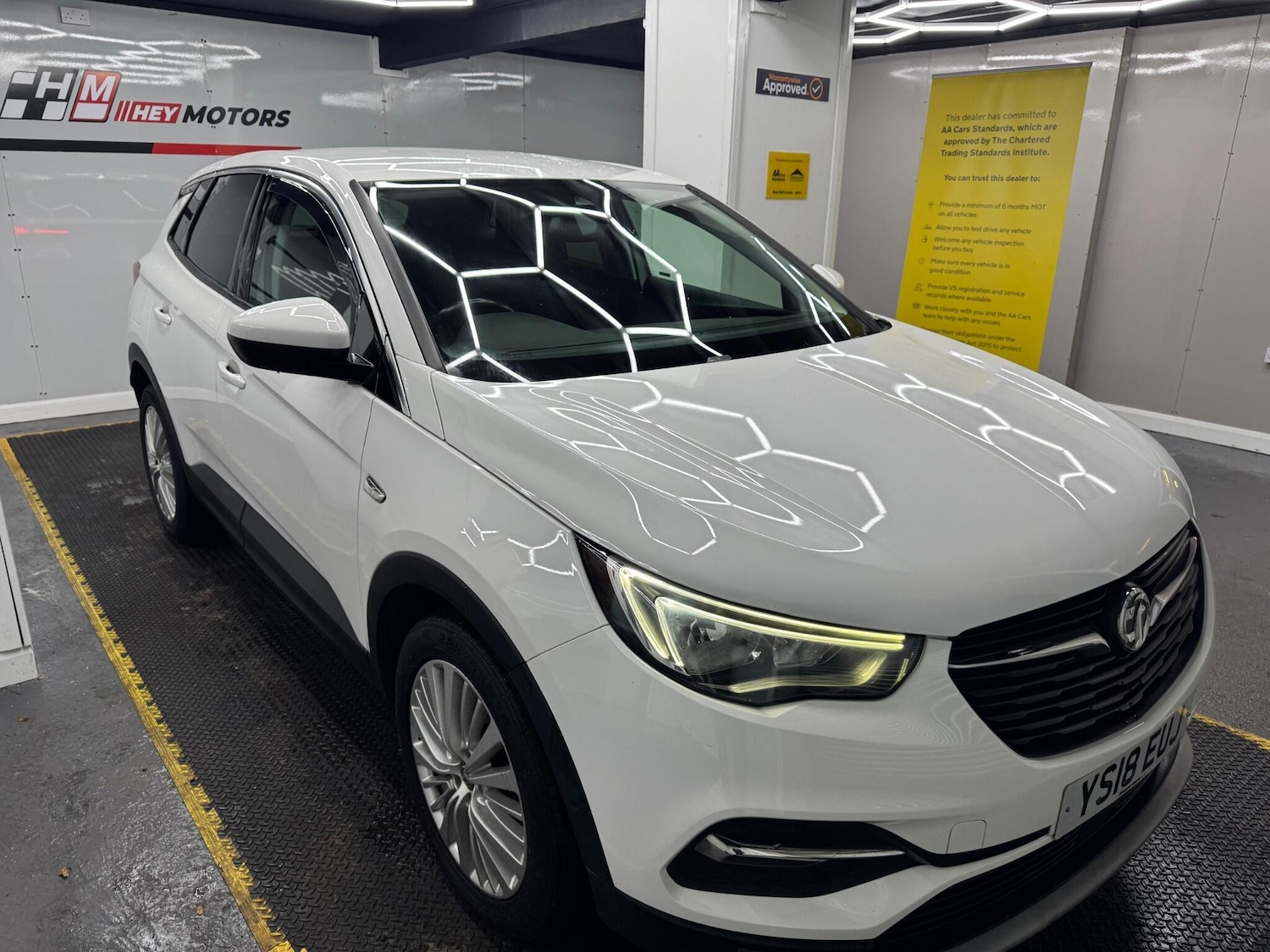 Used Vauxhall Grandland X 2018 for sale - 76360199: Photo 9