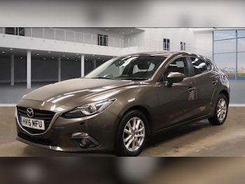 Used Mazda Mazda3 2015 for sale - 76317847: Photo 2