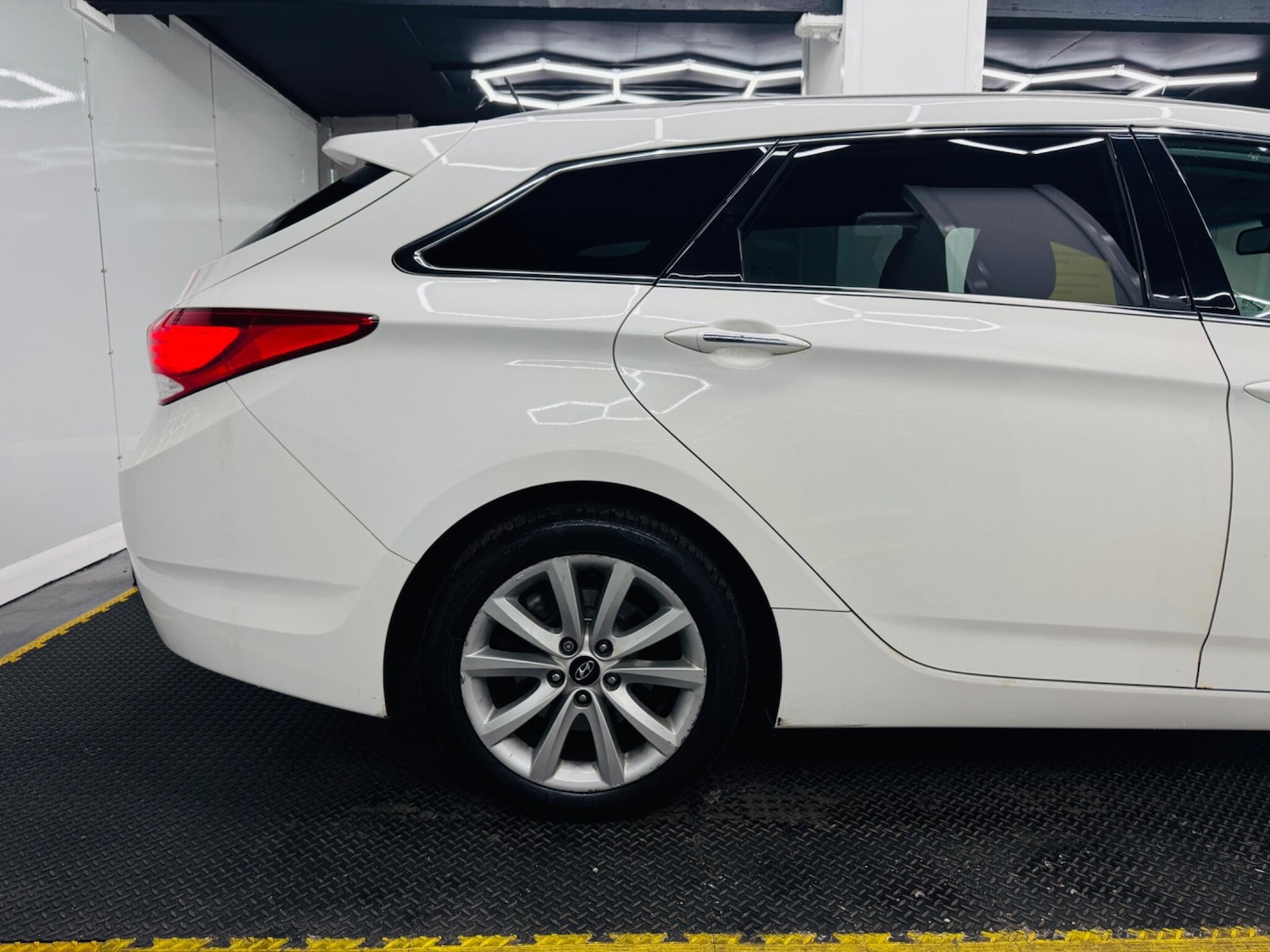 Used Hyundai i40 2012 for sale - 76314446: Photo 30