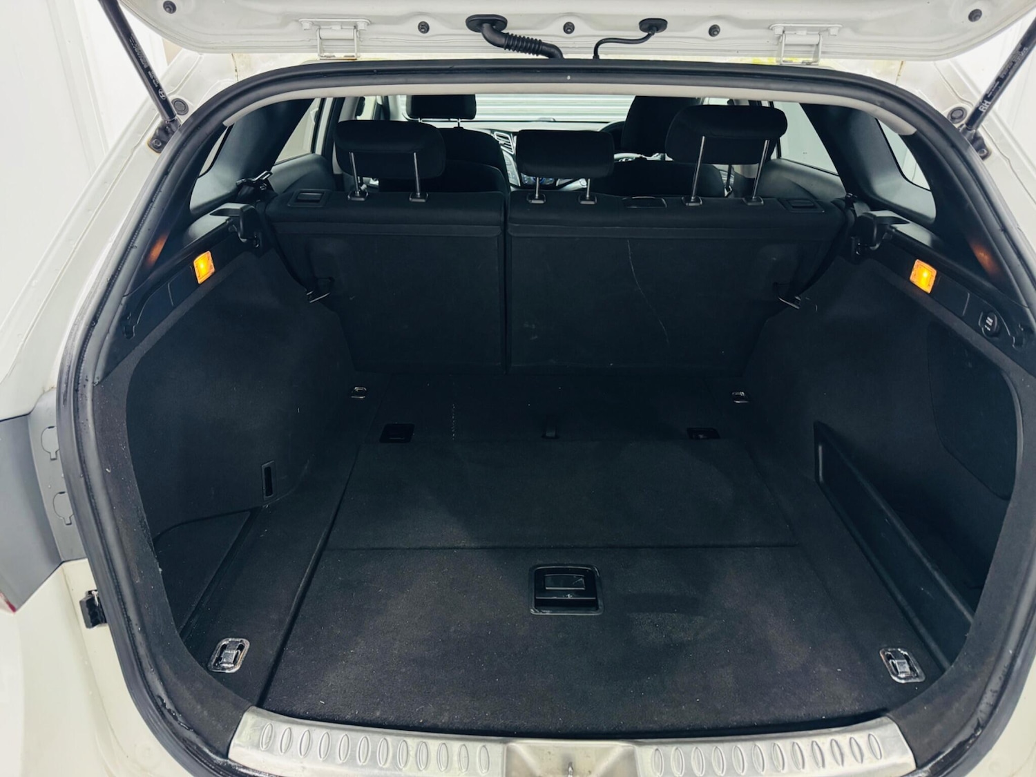 Used Hyundai i40 2012 for sale - 76314446: Photo 33