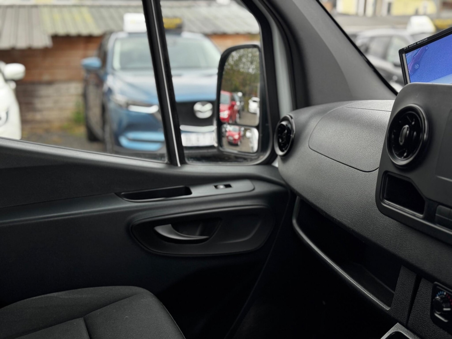 Used Mercedes-Benz Sprinter 2020 for sale - 76935839: Photo 23