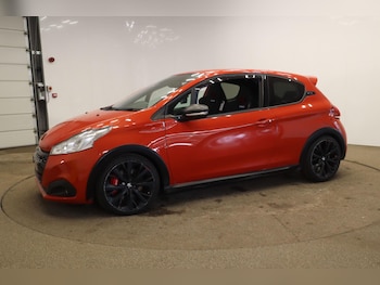 Used Peugeot 208 2017 for sale - 75589852: Photo