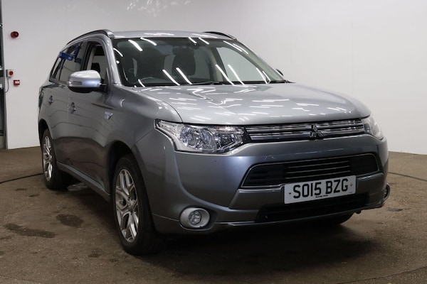 Used Mitsubishi Outlander 2015 for sale - 76294656: Photo 1