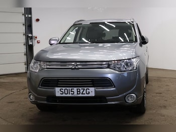 Used Mitsubishi Outlander 2015 for sale - 76294656: Photo 2