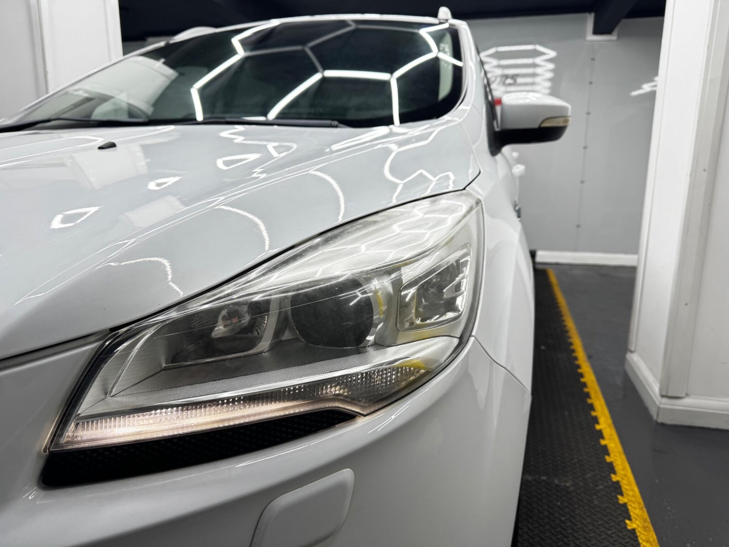 Used Ford Kuga 2013 for sale - 77238255: Photo 9