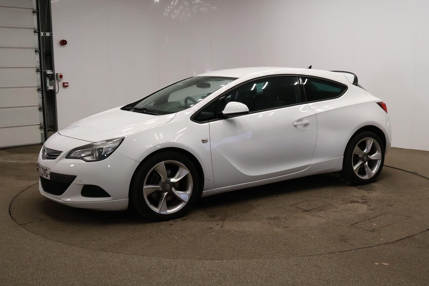 Used Vauxhall Astra GTC 2013 for sale - 77216122: Photo 7