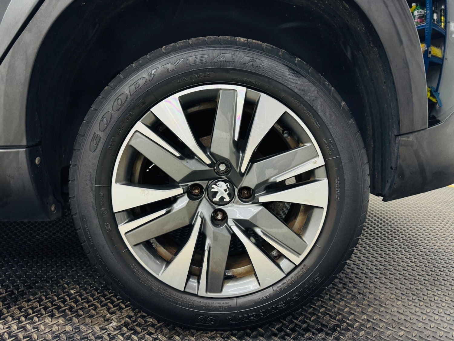 Used Peugeot 2008 2018 for sale - 75657388: Photo 17