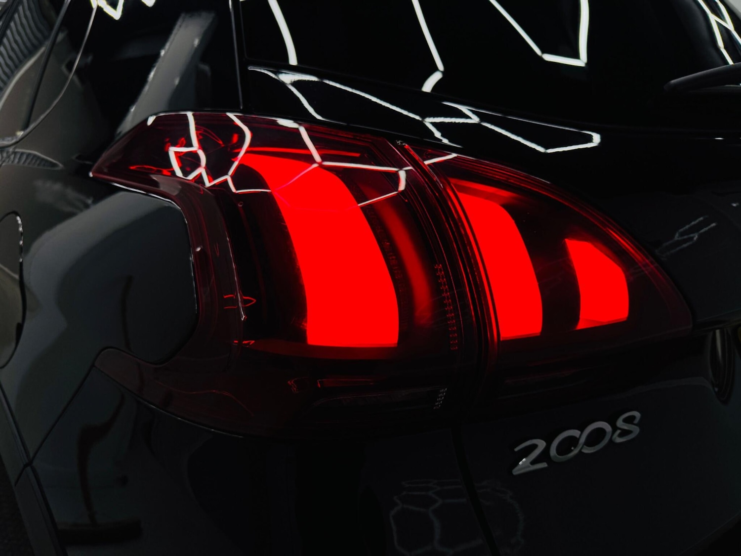 Used Peugeot 2008 2018 for sale - 75657388: Photo 18