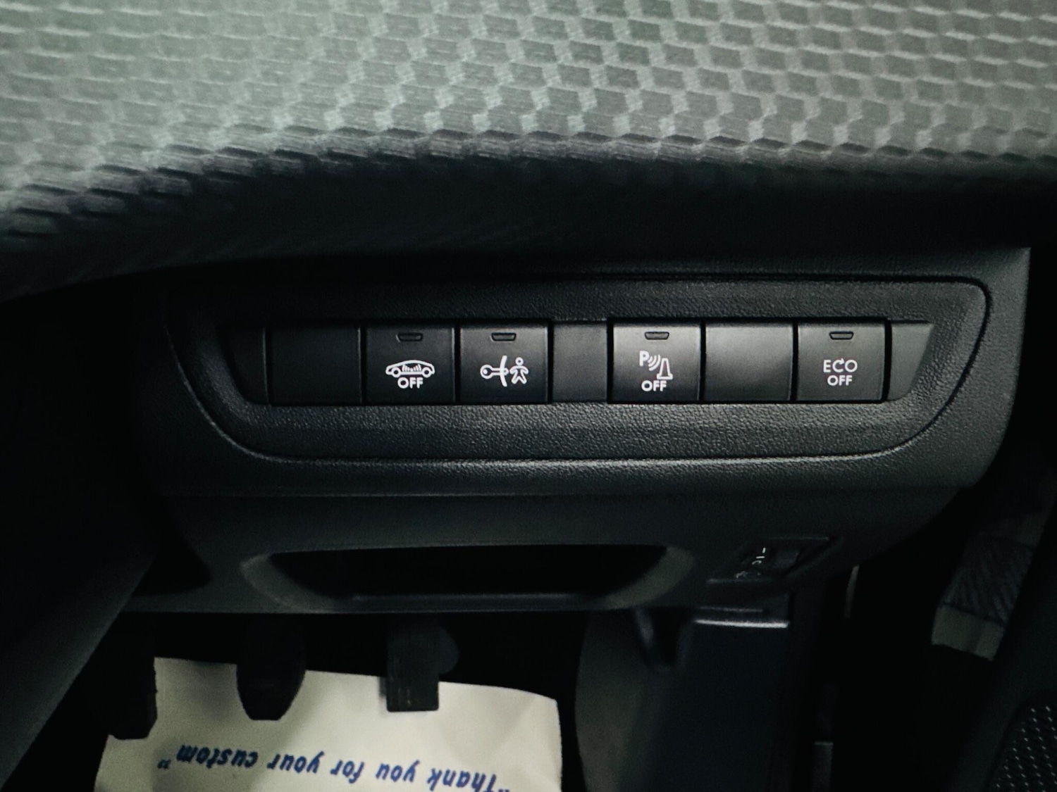 Used Peugeot 2008 2018 for sale - 75657388: Photo 31