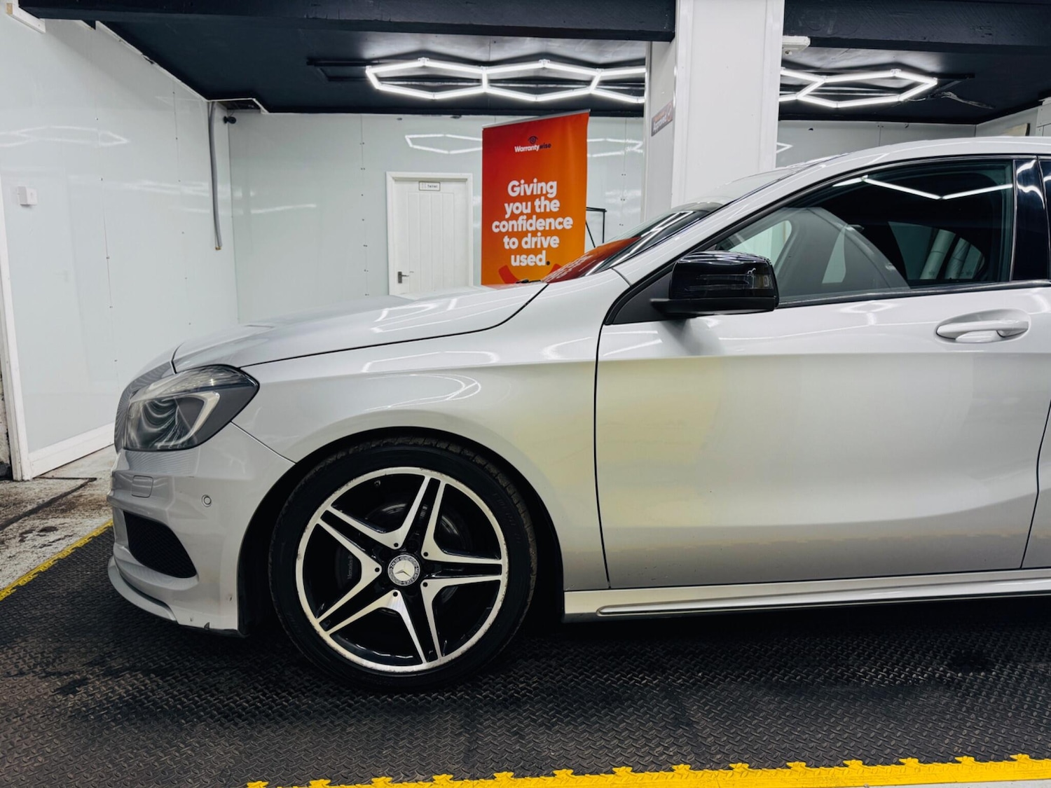 Used Mercedes-Benz A-Class 2015 for sale - 76306816: Photo 31