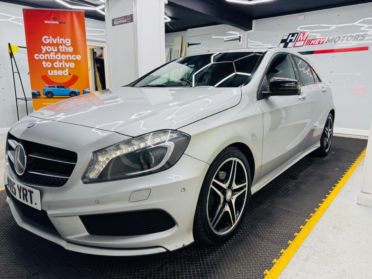 Used Mercedes-Benz A-Class 2015 for sale - 76306816: Photo 4