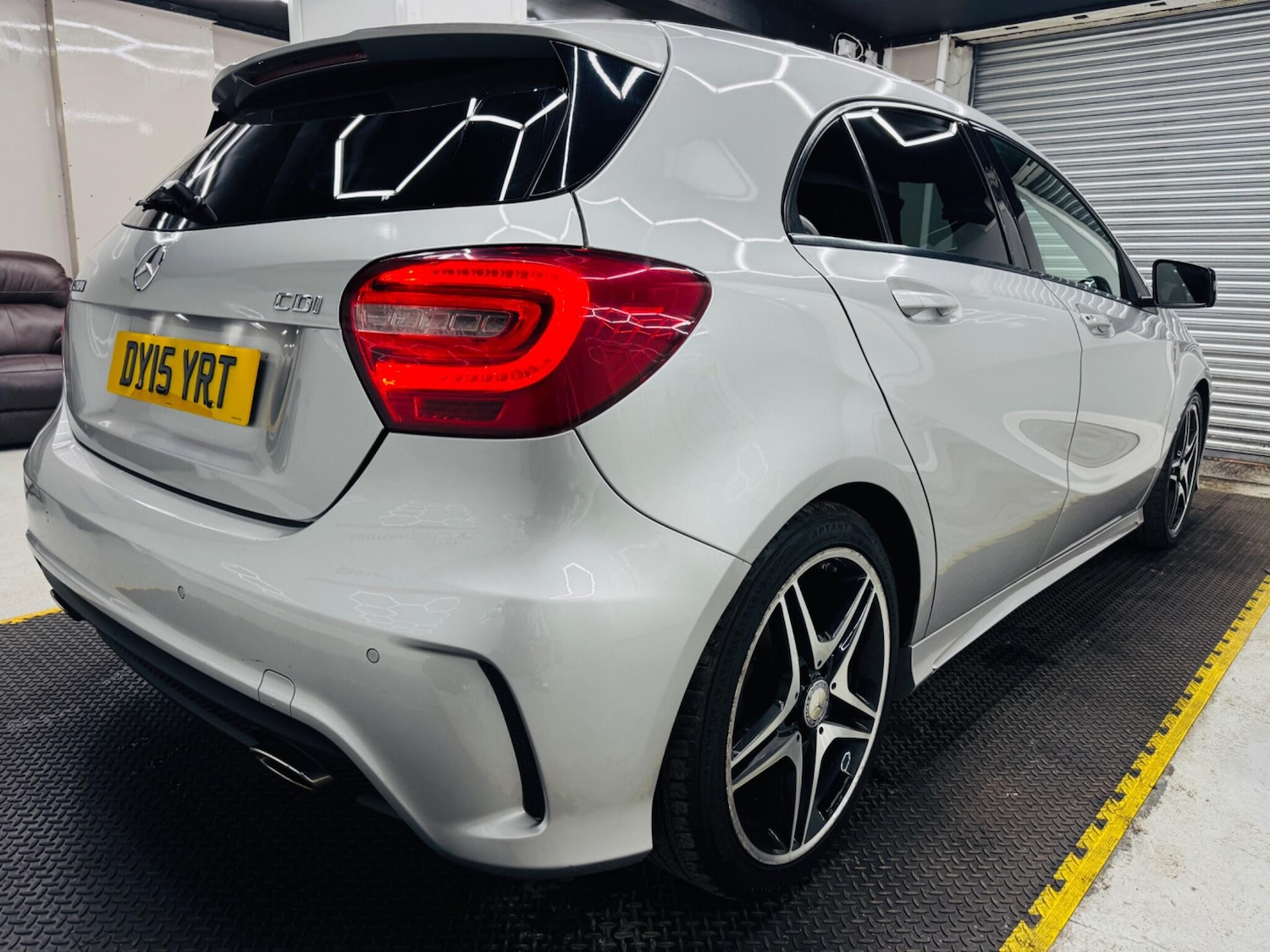 Used Mercedes-Benz A-Class 2015 for sale - 76306816: Photo 6