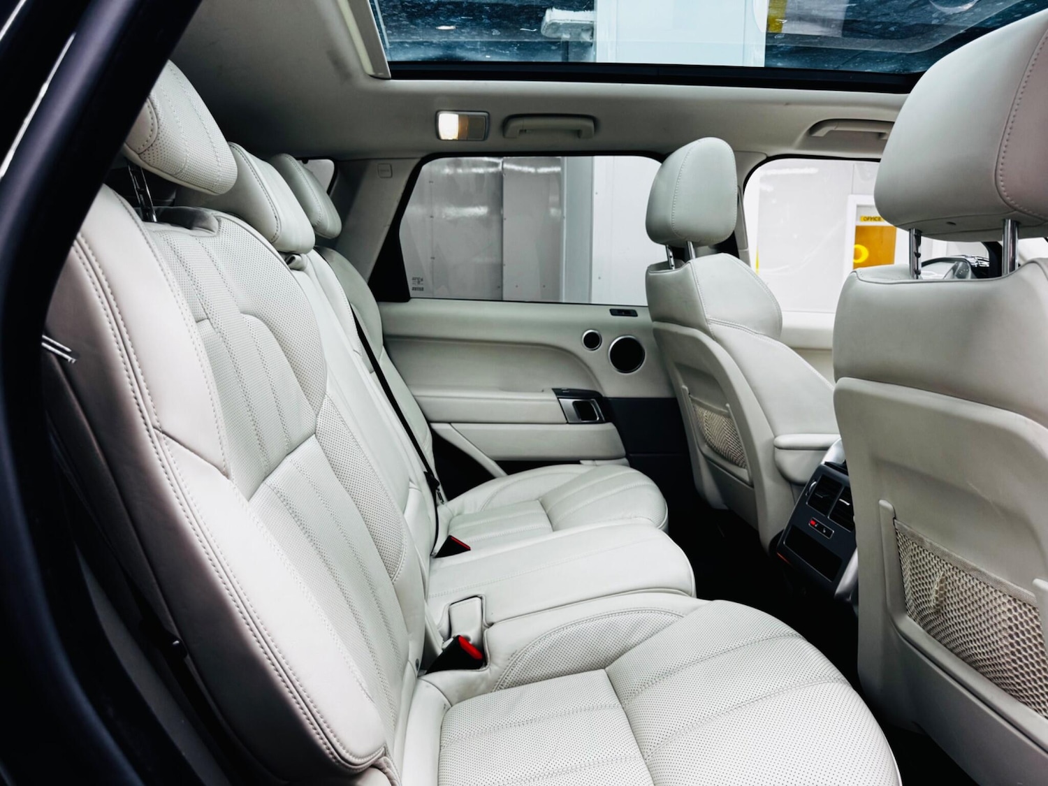 Used Land Rover Range Rover Sport 2017 for sale - 76336507: Photo 25