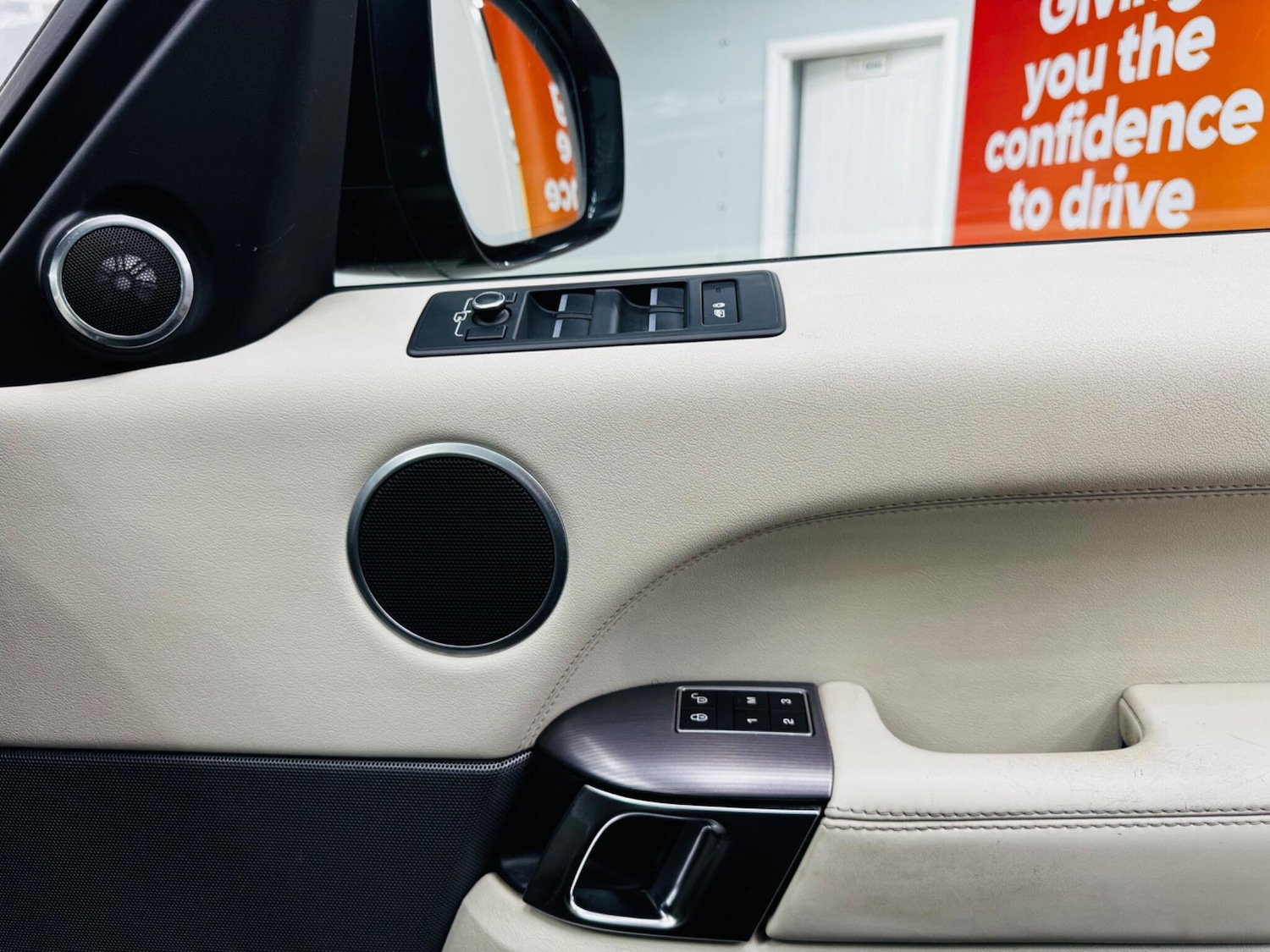 Used Land Rover Range Rover Sport 2017 for sale - 76336507: Photo 35