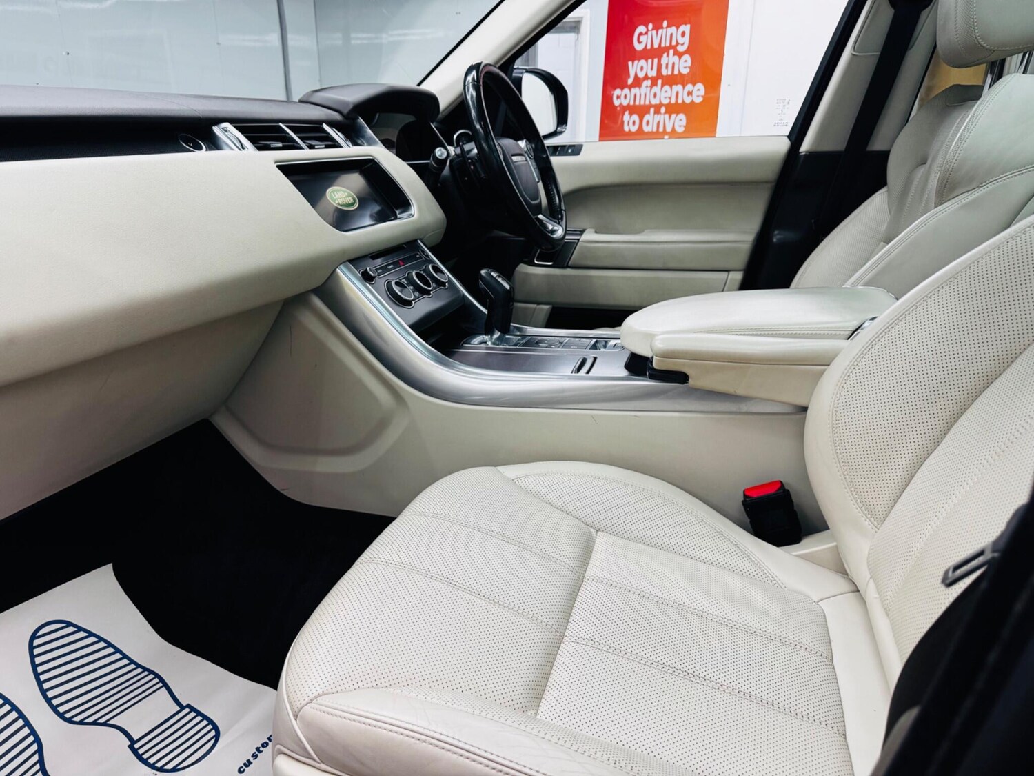 Used Land Rover Range Rover Sport 2017 for sale - 76336507: Photo 45