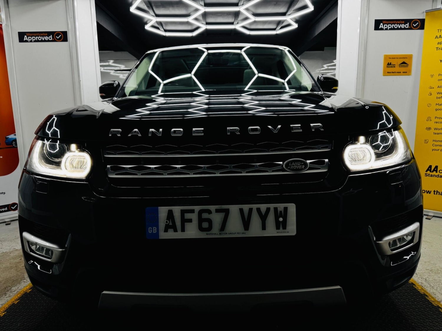 Used Land Rover Range Rover Sport 2017 for sale - 76336507: Photo 7