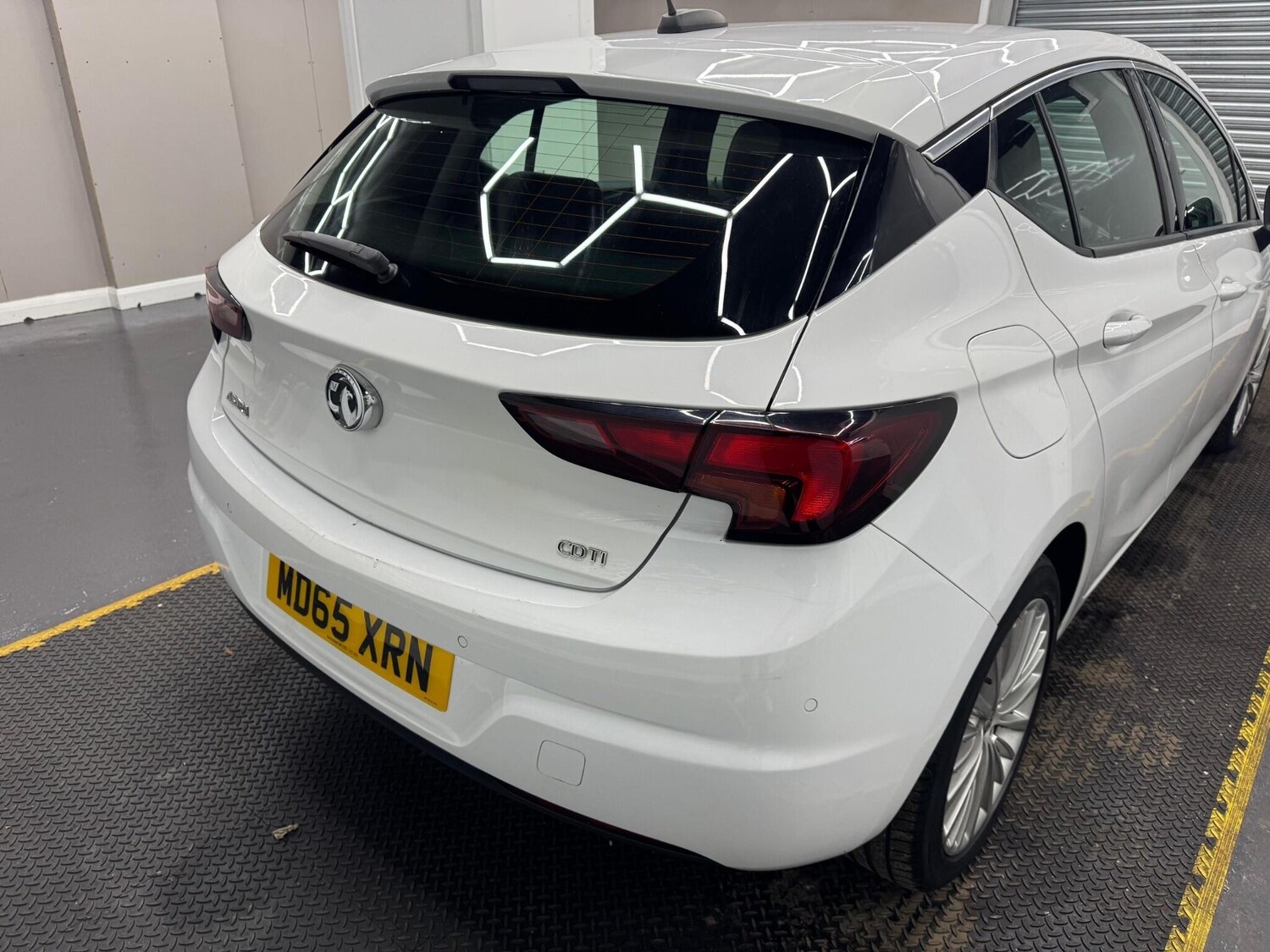 Used Vauxhall Astra 2015 for sale - 76423726: Photo 15