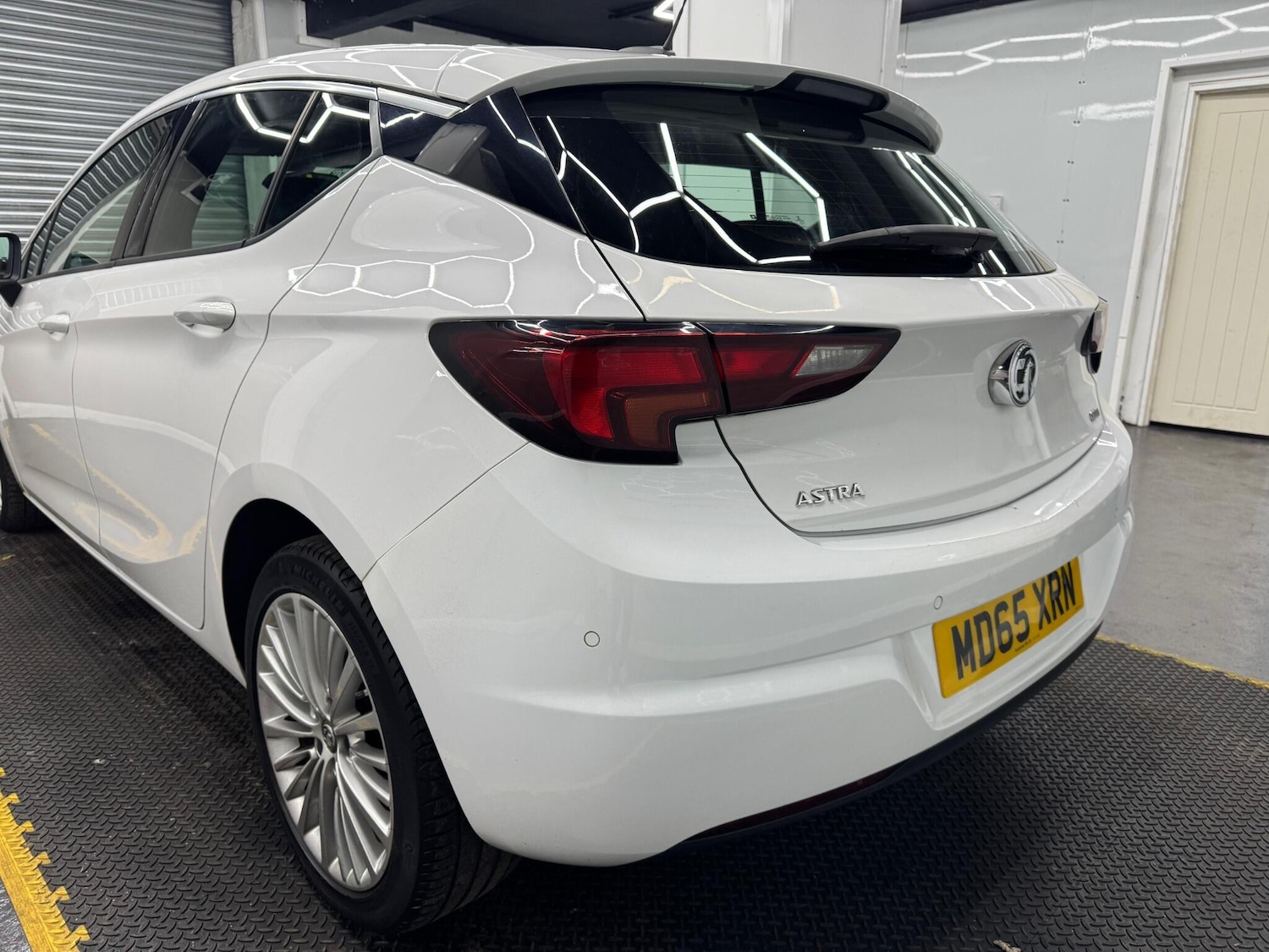 Used Vauxhall Astra 2015 for sale - 76423726: Photo 17