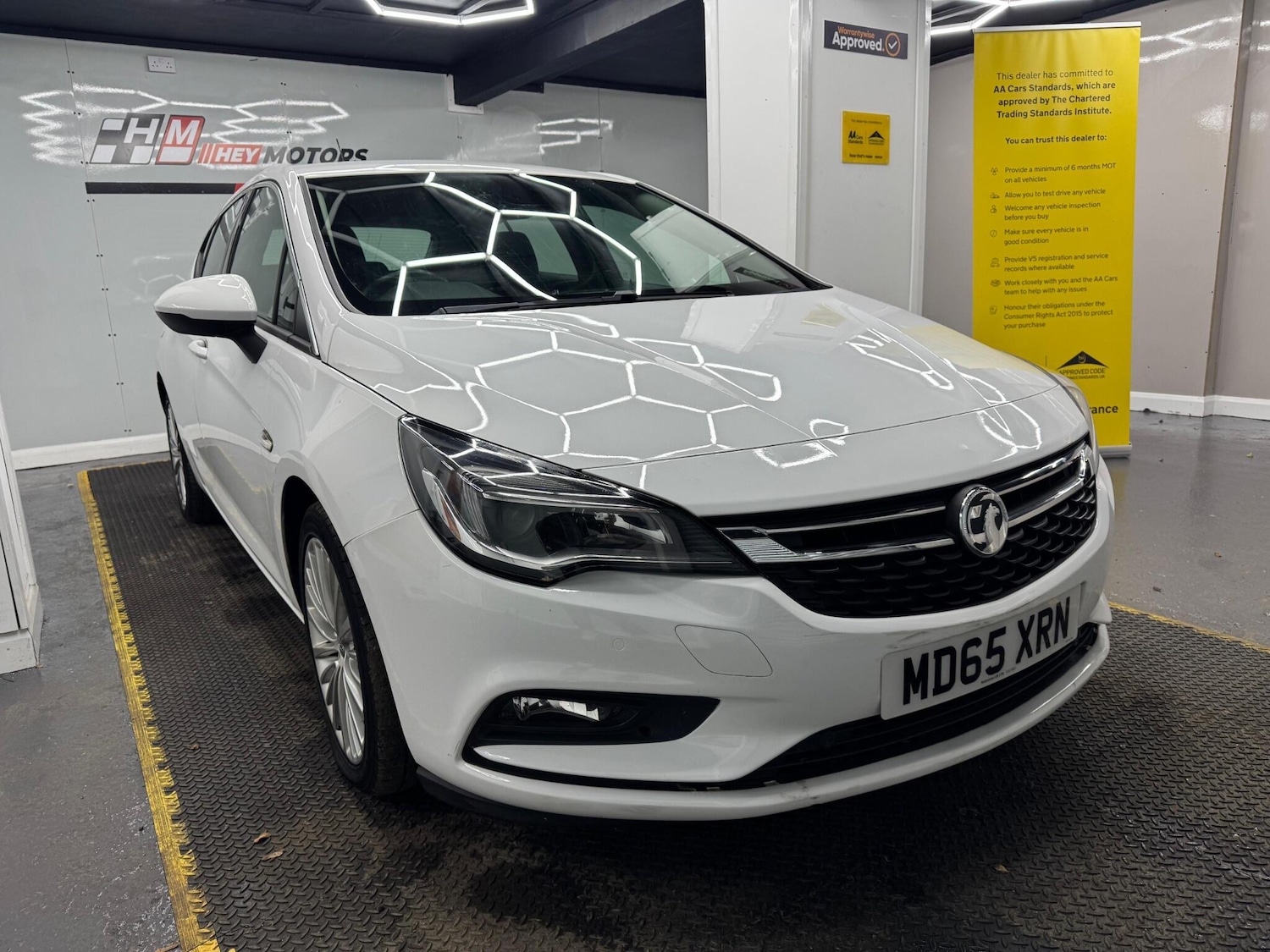 Used Vauxhall Astra 2015 for sale - 76423726: Photo 3