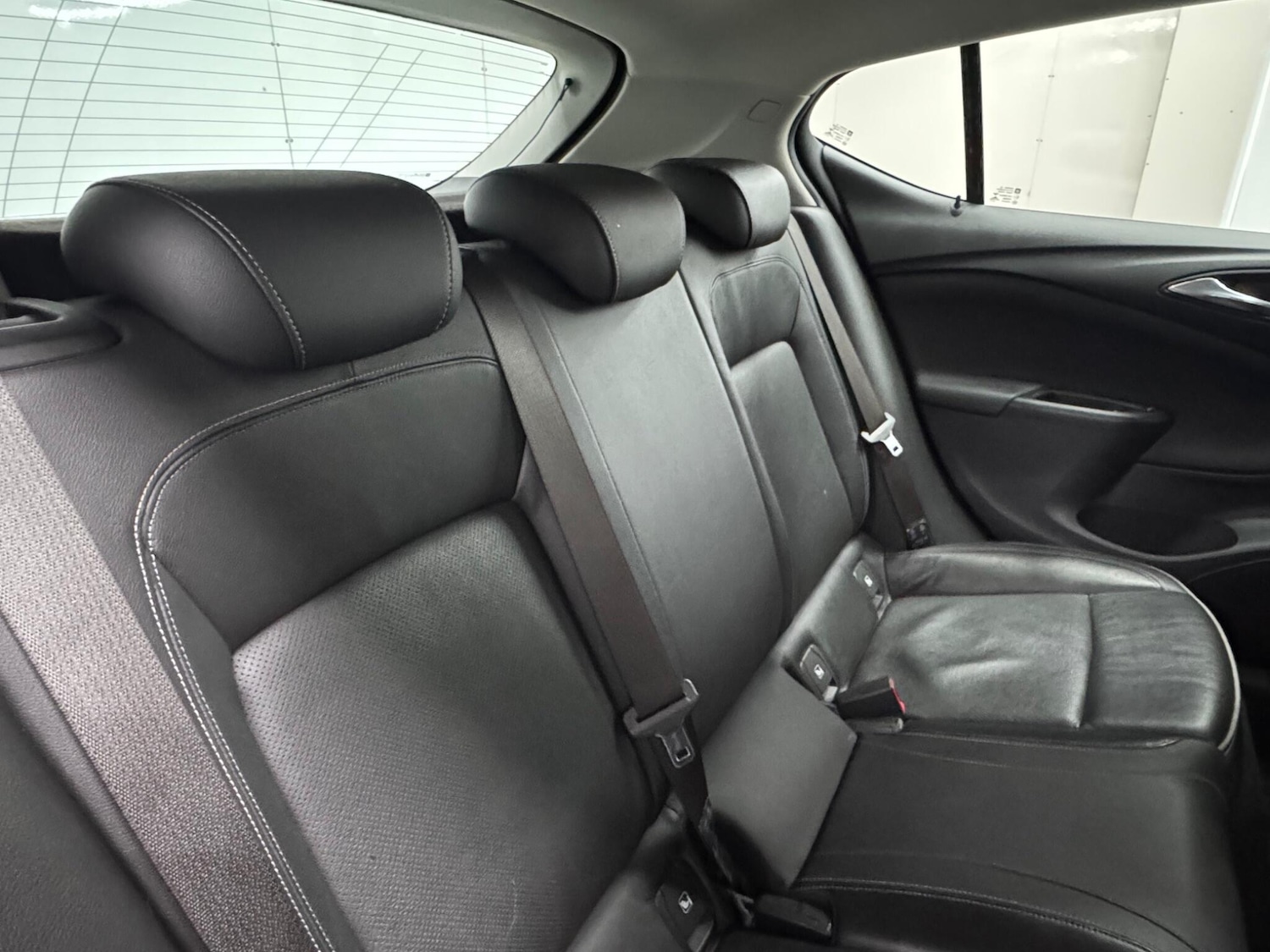 Used Vauxhall Astra 2015 for sale - 76423726: Photo 44