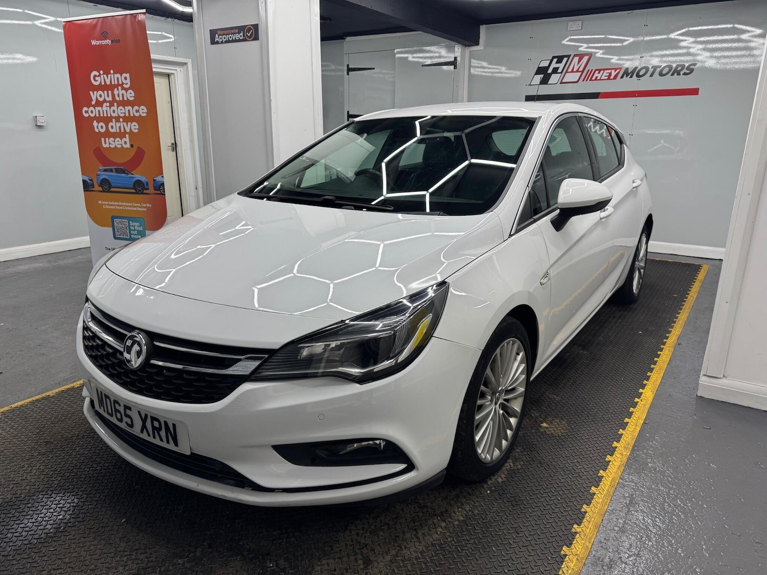 Used Vauxhall Astra 2015 for sale - 76423726: Photo 5