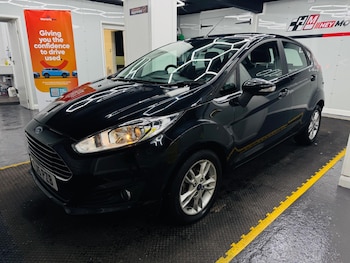 Used Ford Fiesta 2016 for sale - 77120239: Photo