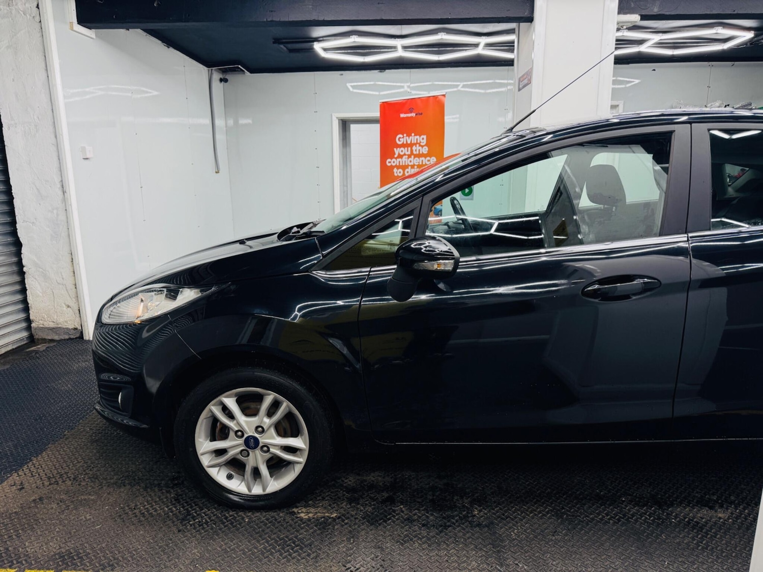 Used Ford Fiesta 2016 for sale - 77120239: Photo 8