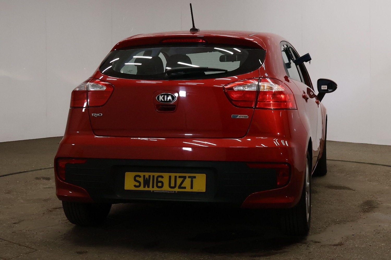 Used Kia Rio 2016 for sale - 76361140: Photo 5