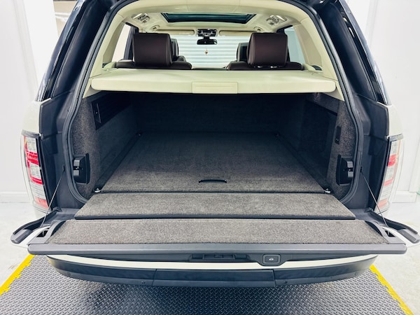 Used Land Rover Range Rover 2014 for sale - 76094880: Photo 24